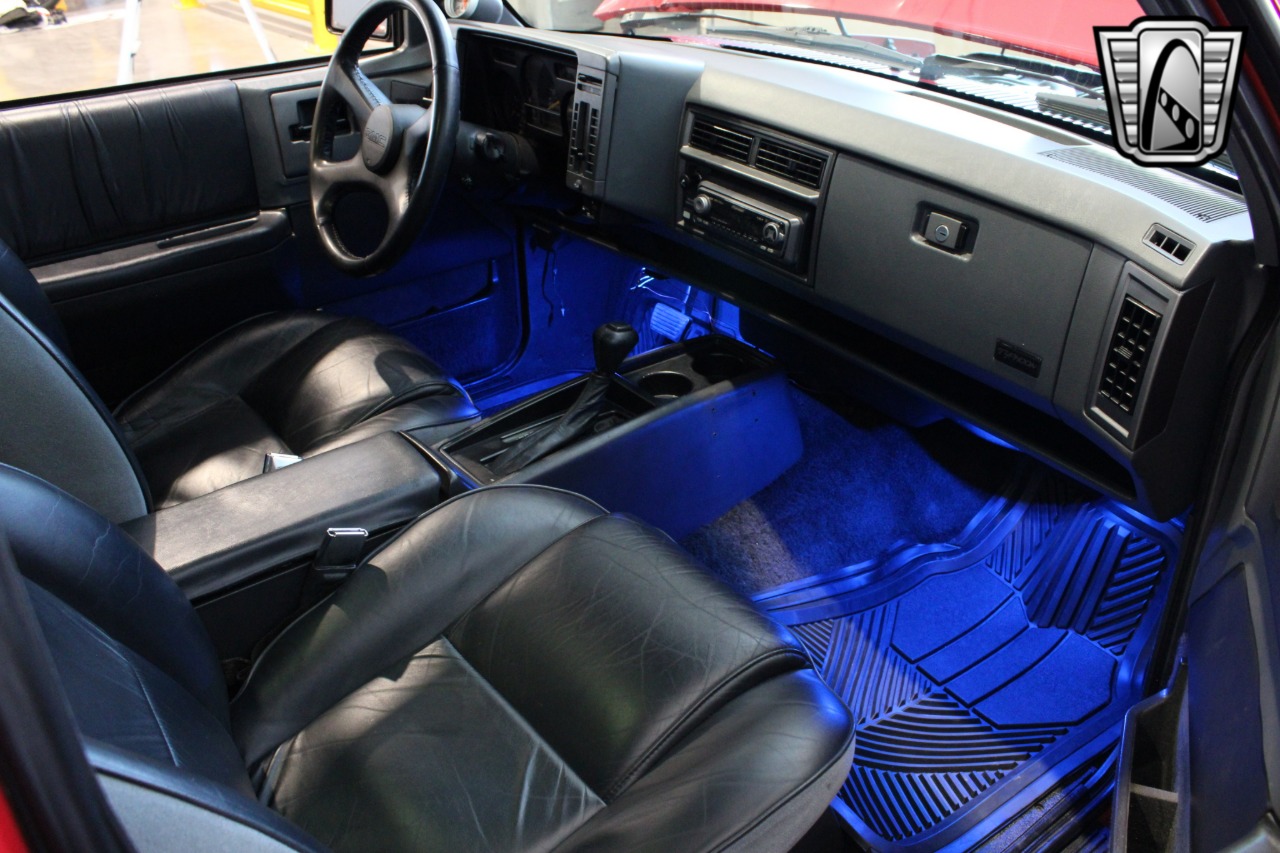 1992-gmc-typhoon-for-sale-43