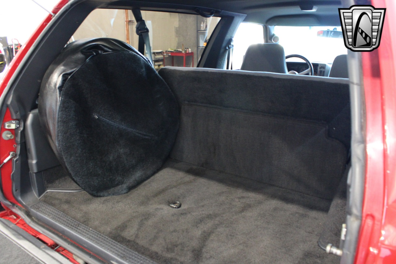 1992-gmc-typhoon-for-sale-48