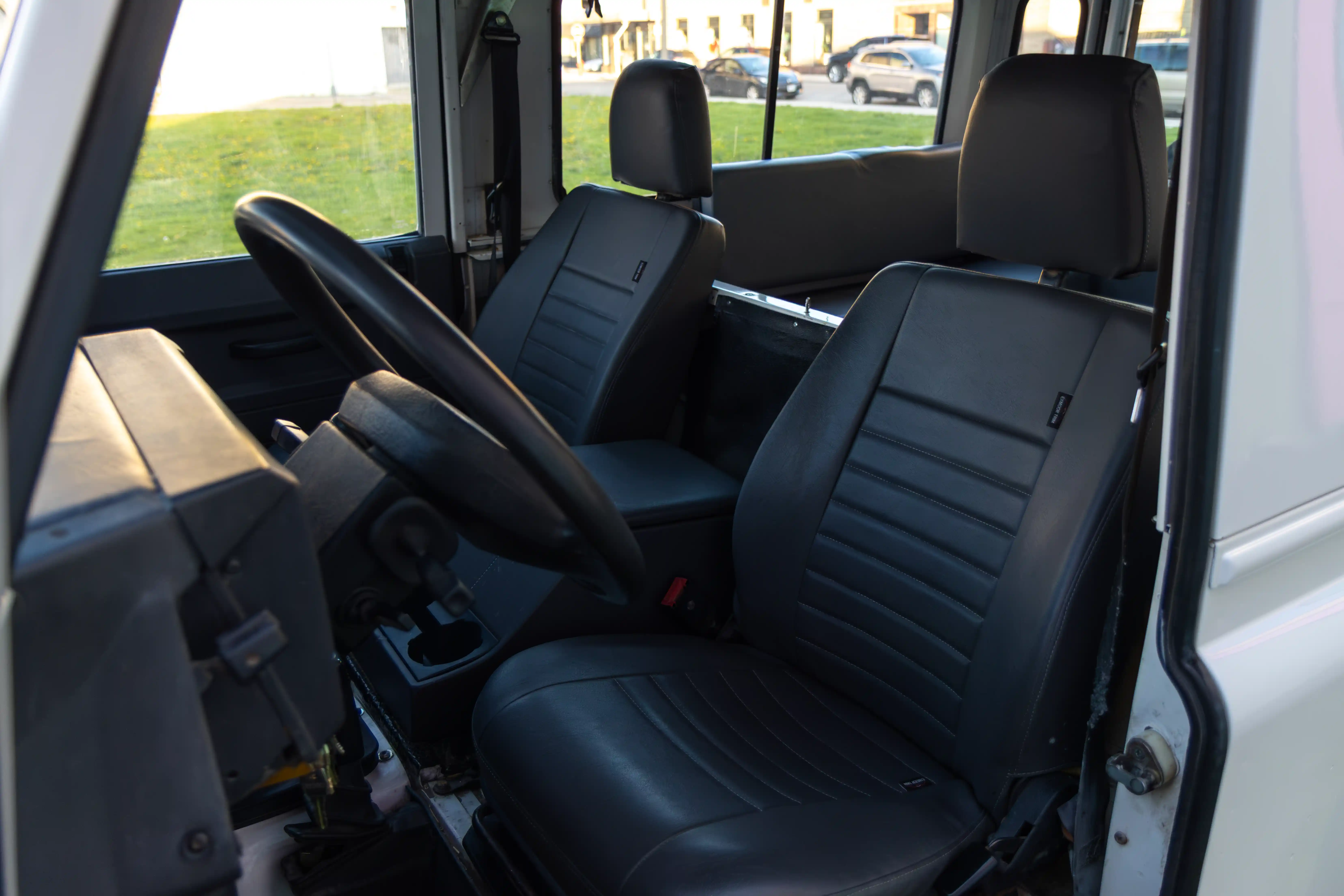 1992-land-rover-defender-90-200tdi-for-sale-12