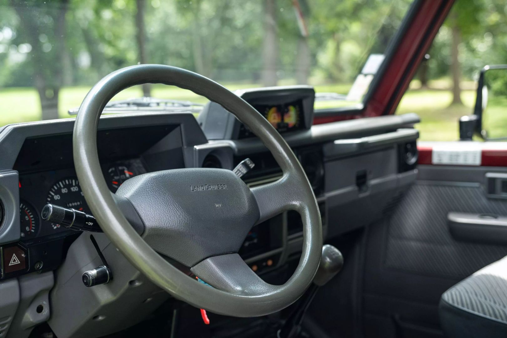 1993-TOYOTA-LAND-CRUISER-KZJ73-for-sale-09