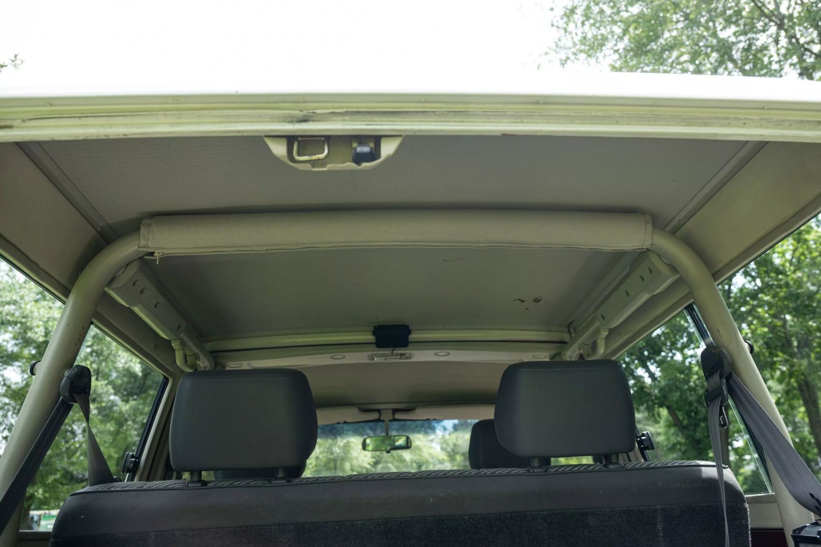 1993-TOYOTA-LAND-CRUISER-KZJ73-for-sale-31