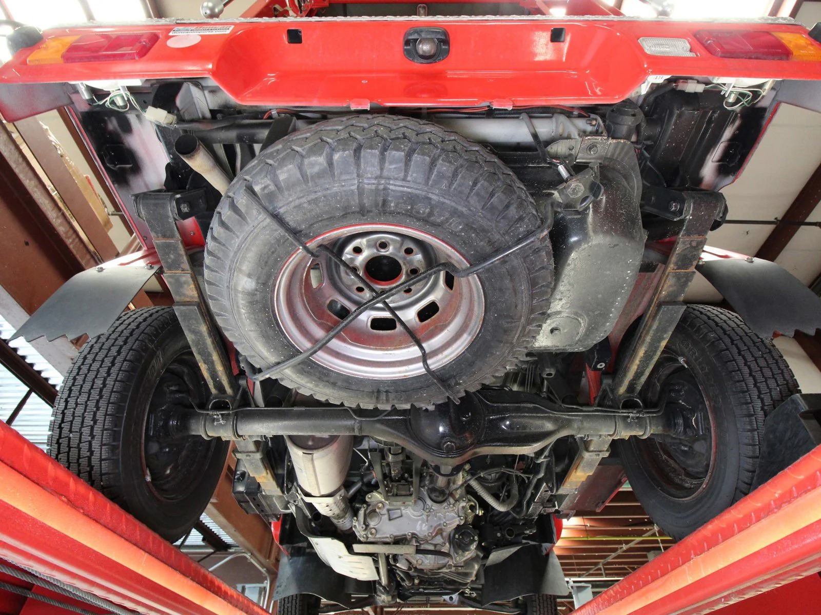 1993-daihatsu-hijet-4x4-mini-fire-truck-for-sale-26