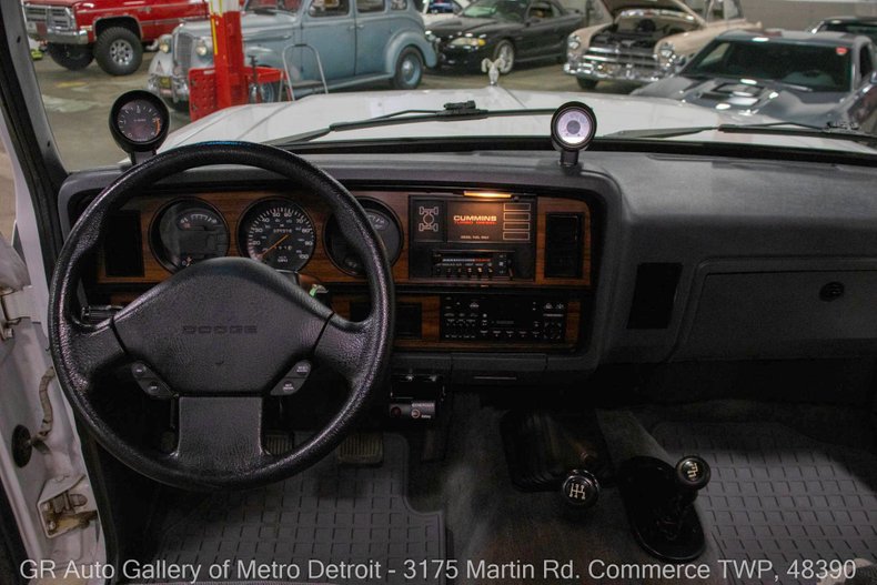 1993-dodge-ram-350-le-turbodiesel (12)
