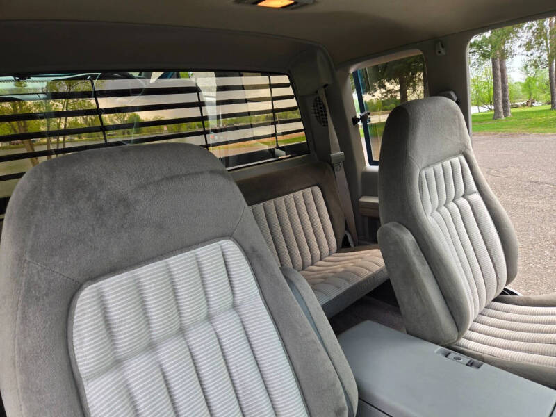 1993-gmc-sierra-1500-sle-2dr-k1500-4wd-extended-cab-sb (50)