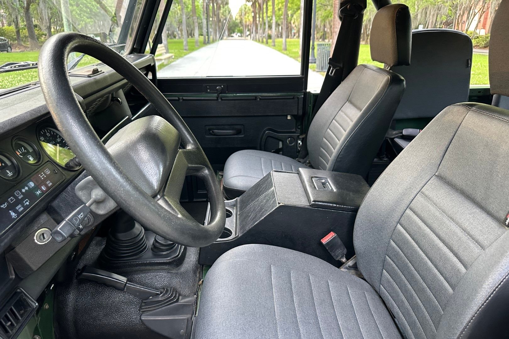 1994-land-rover-defender-90-nas (21)
