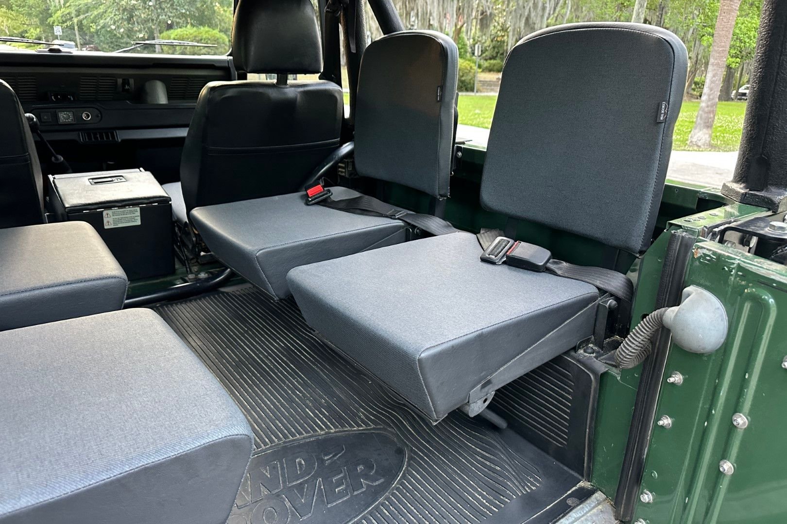 1994-land-rover-defender-90-nas (29)