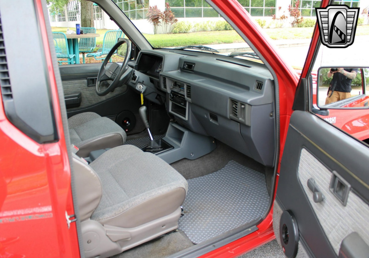 1994-mitsubishi-mighty-max-for-sale-35