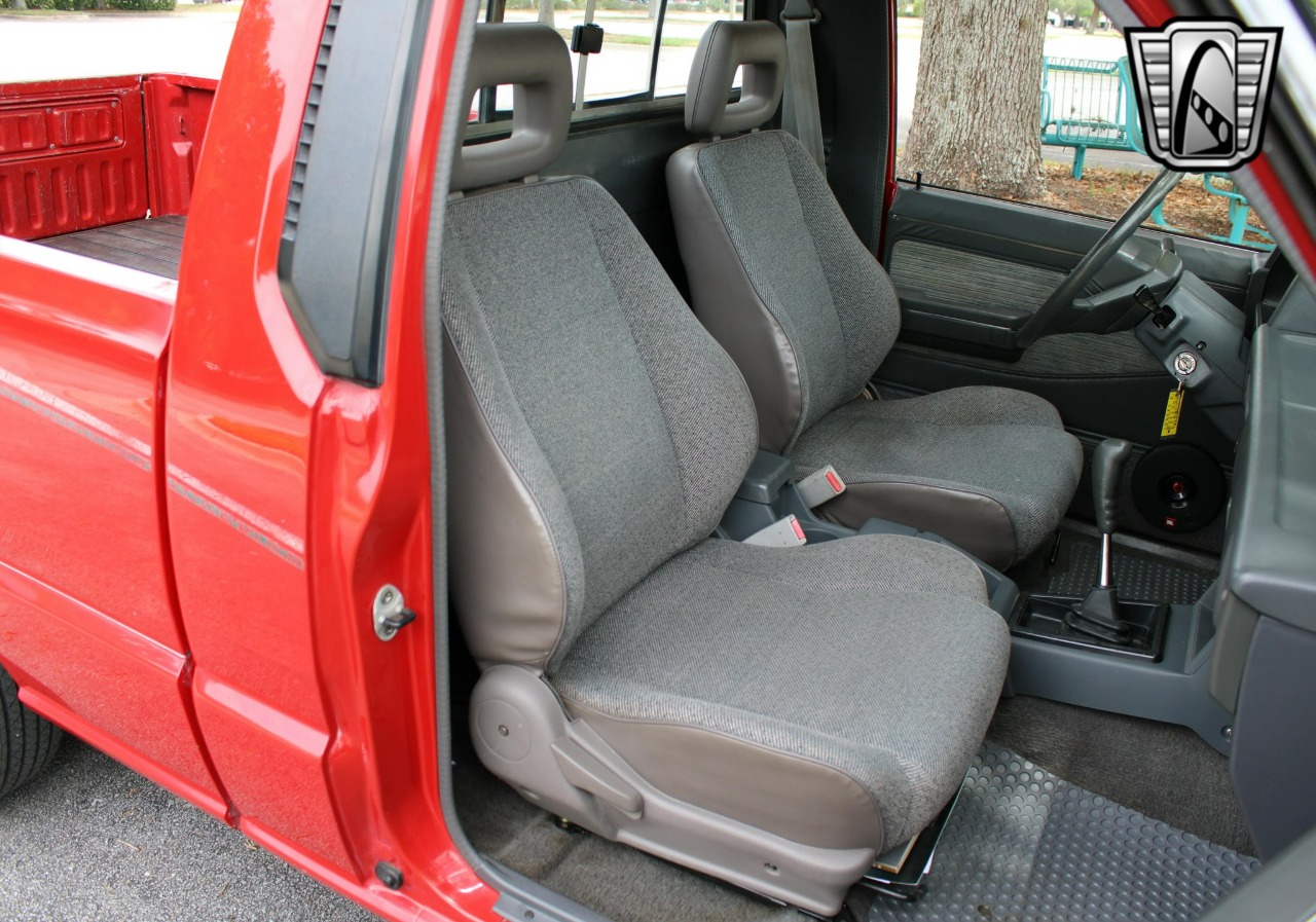 1994-mitsubishi-mighty-max-for-sale-37