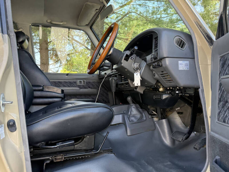 1994-toyota-land-cruiser-prado (26)