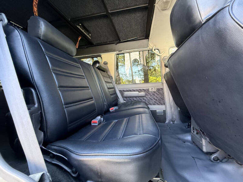 1994-toyota-land-cruiser-prado (34)