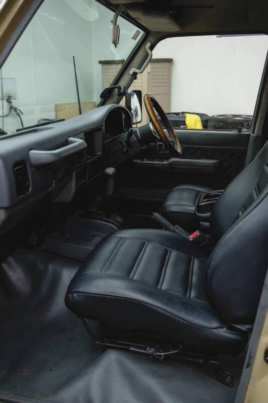 1994-toyota-land-cruiser-prado (45)
