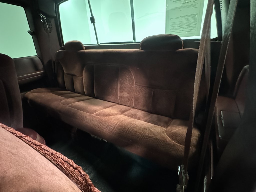 1995-chevrolet-ck3500-cheyenne-rwd-for-sale-06