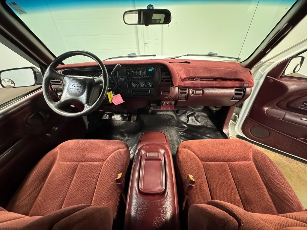 1995-chevrolet-ck3500-cheyenne-rwd-for-sale-22