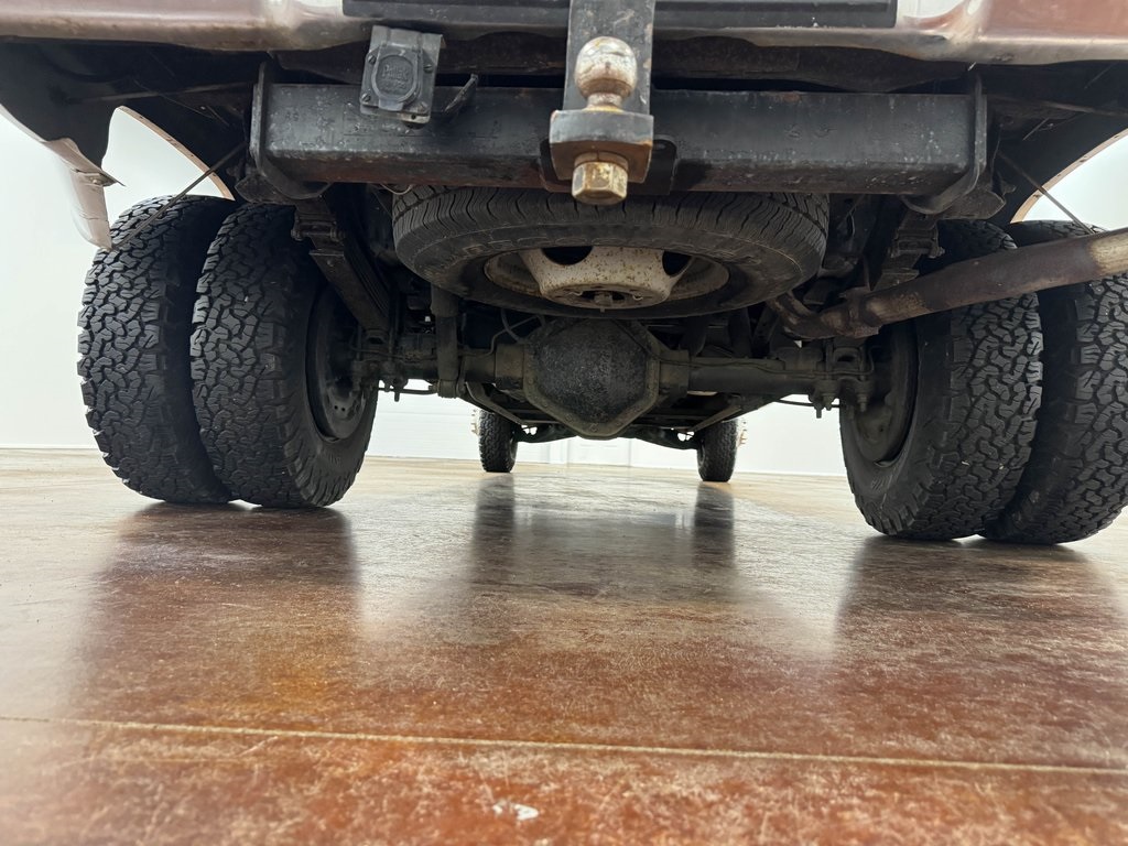 1995-chevrolet-ck3500-cheyenne-rwd-for-sale-32