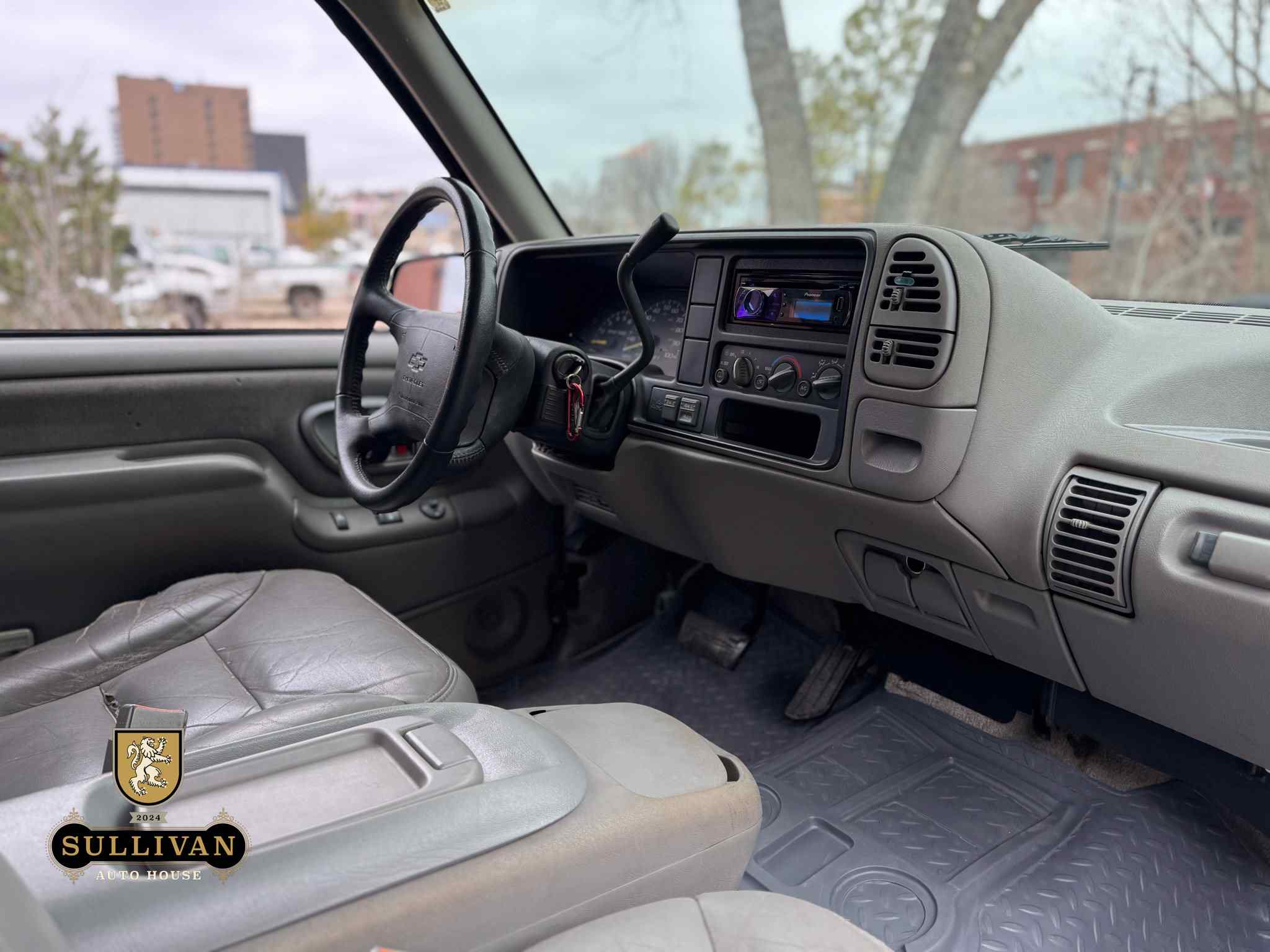 1996-chevrolet-tahoe-2-door-for-sale-15