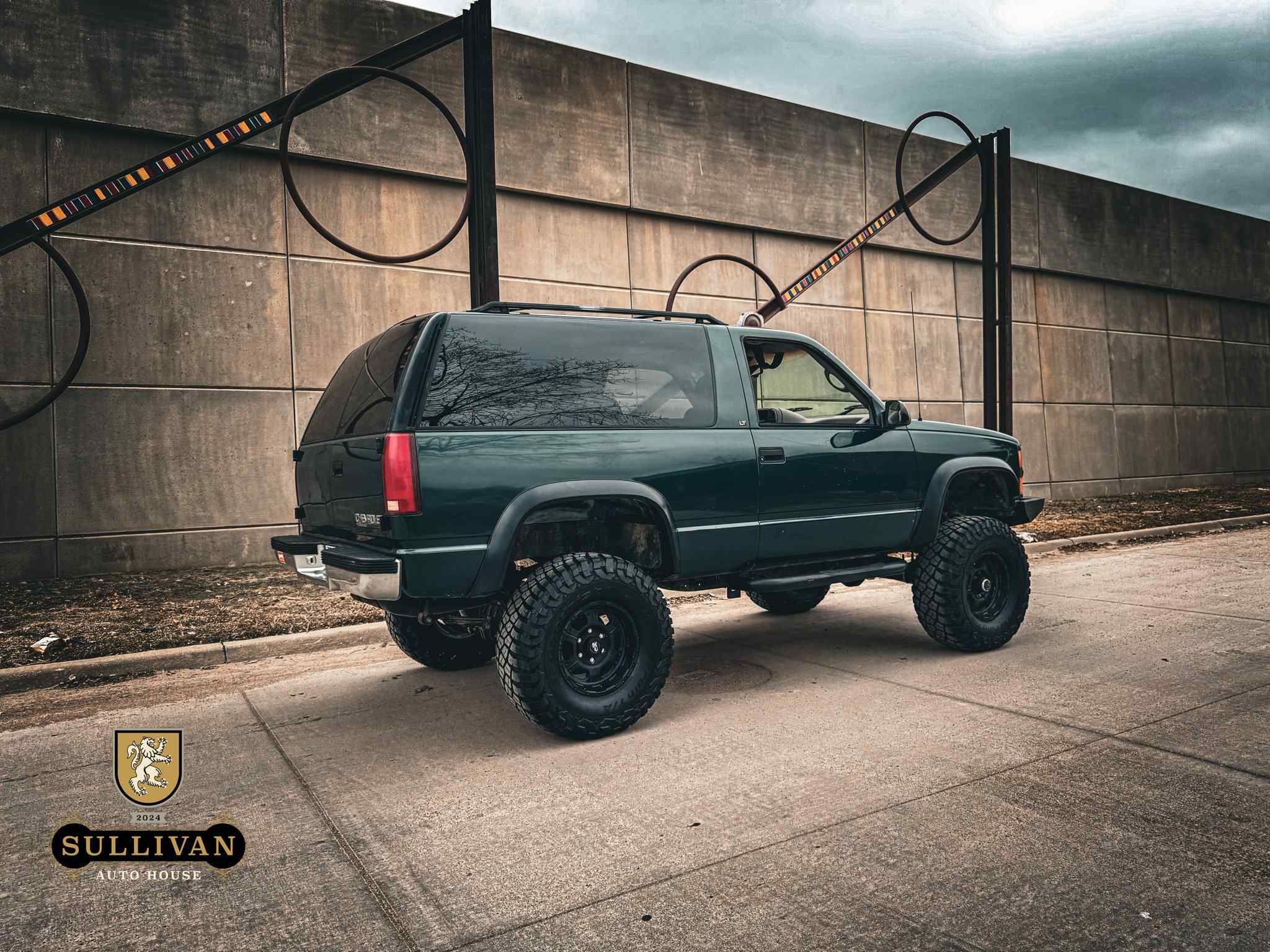 1996-chevrolet-tahoe-2-door-for-sale-2