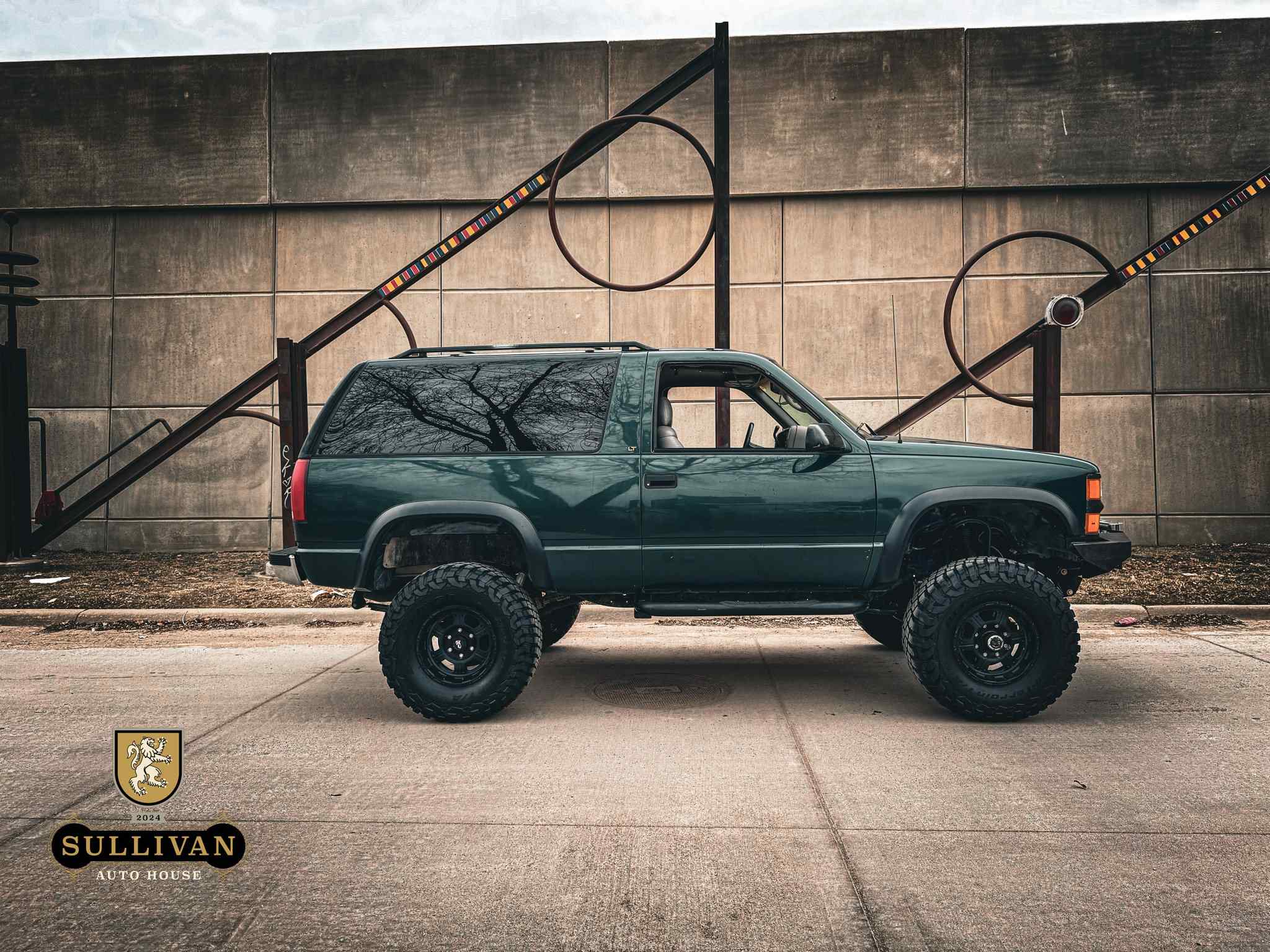 1996-chevrolet-tahoe-2-door-for-sale-3