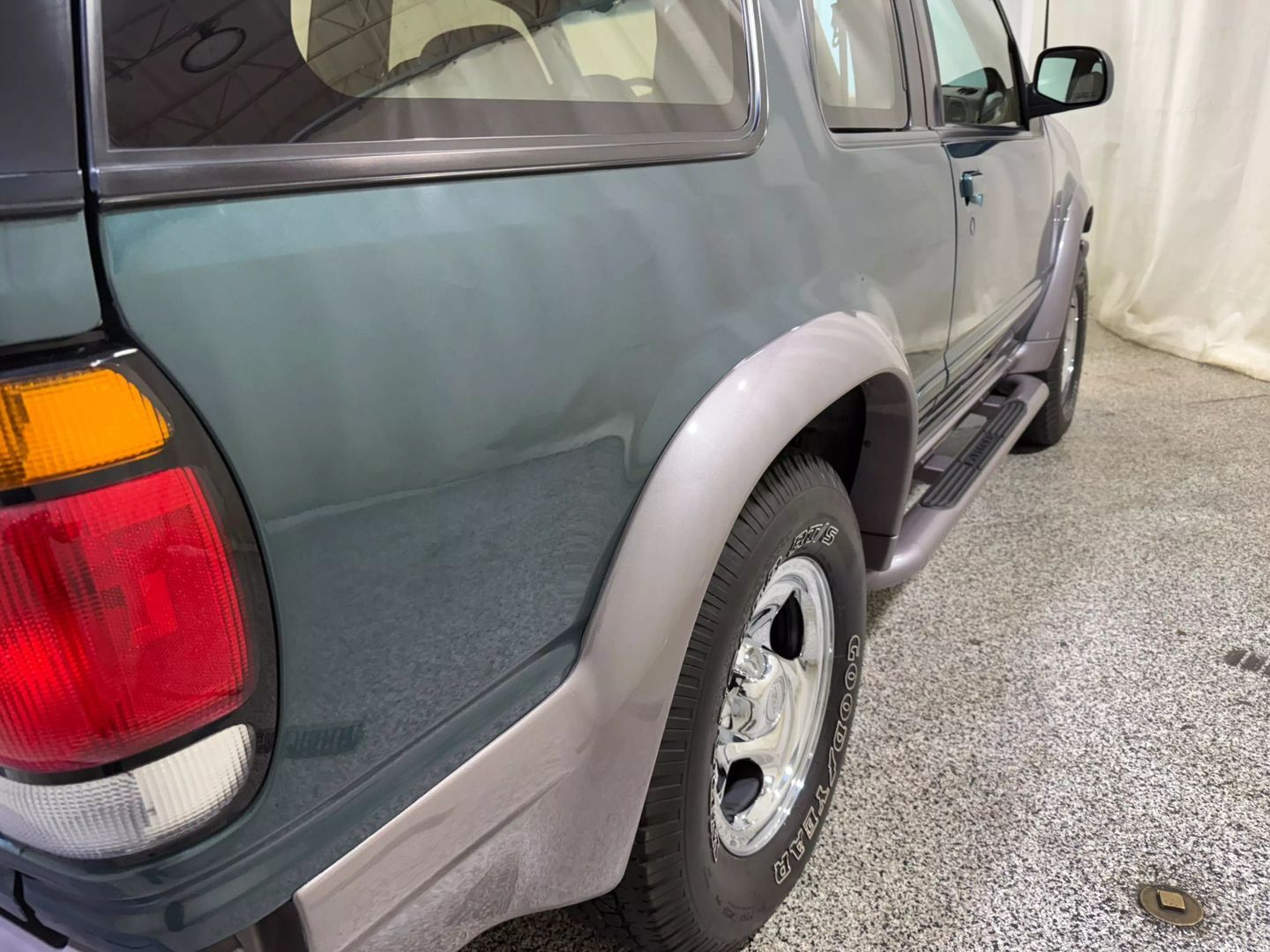 1996-ford-explorer-for-sale-42