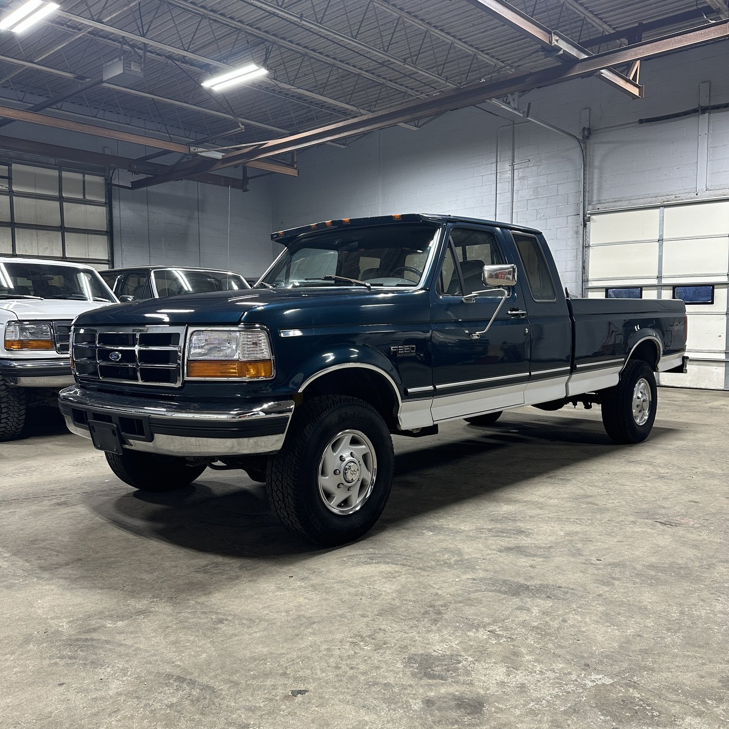 1996-ford-f-250-xlt-for-sale-01