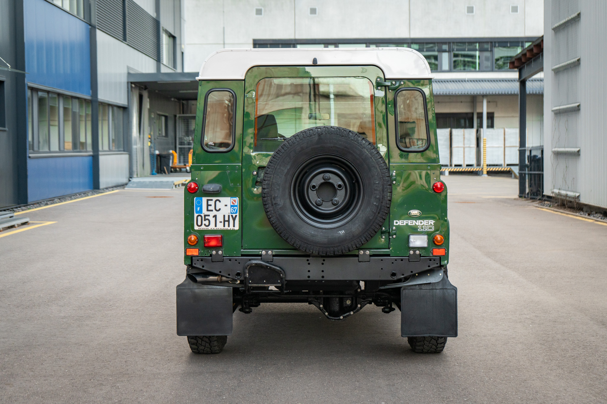1996-land-rover-defender-110-300tdi-for-sale-samuel-09