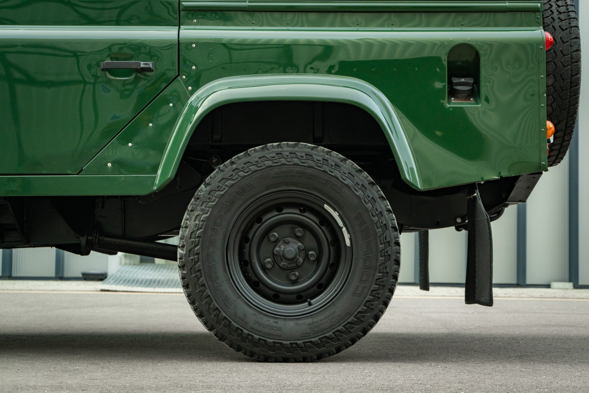 1996-land-rover-defender-110-300tdi-for-sale-samuel-19