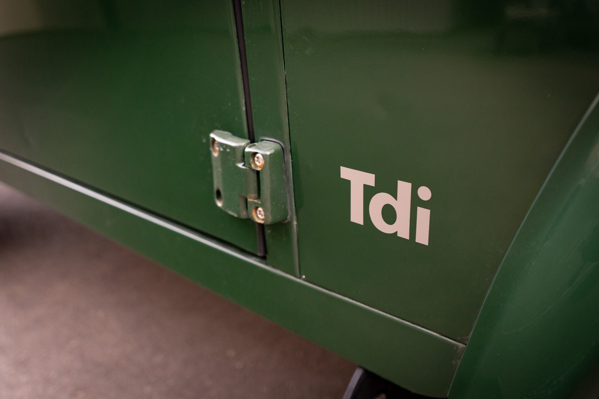 1996-land-rover-defender-110-300tdi-for-sale-samuel-23