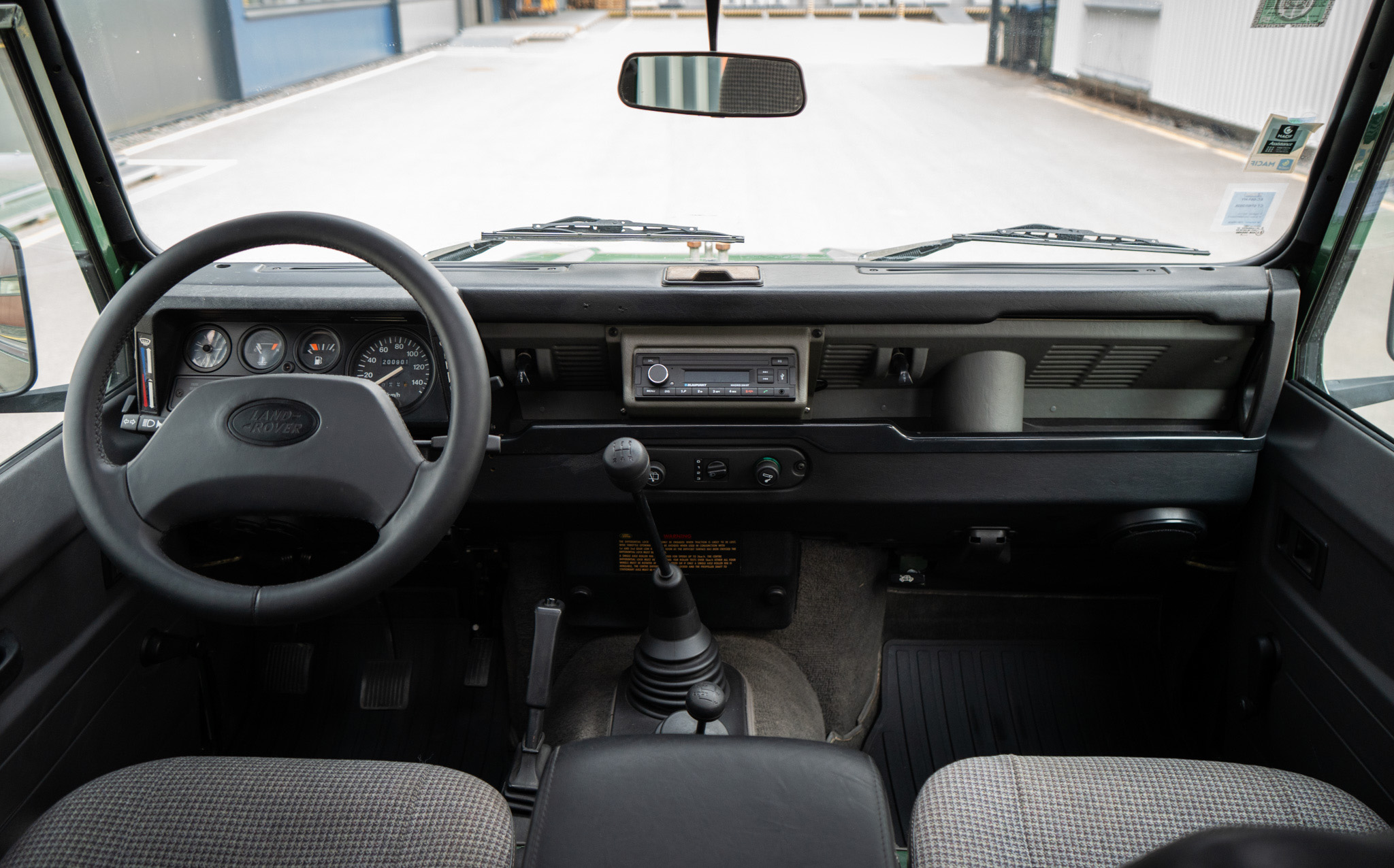 1996-land-rover-defender-110-300tdi-for-sale-samuel-31