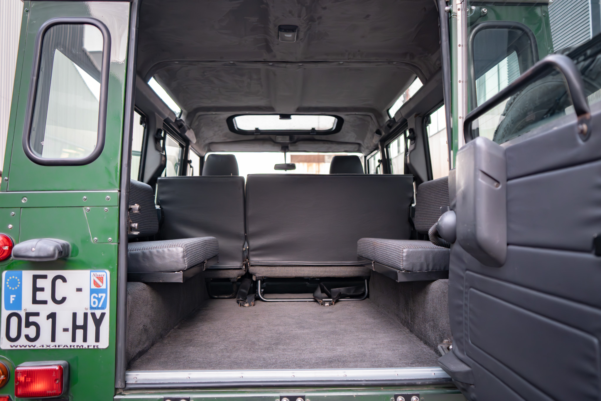 1996-land-rover-defender-110-300tdi-for-sale-samuel-39