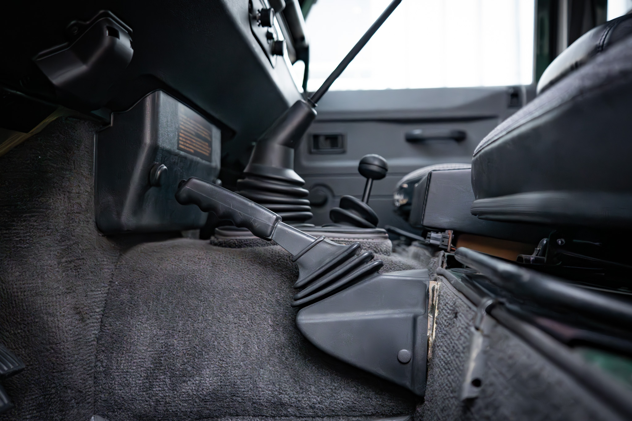 1996-land-rover-defender-110-300tdi-for-sale-samuel-40