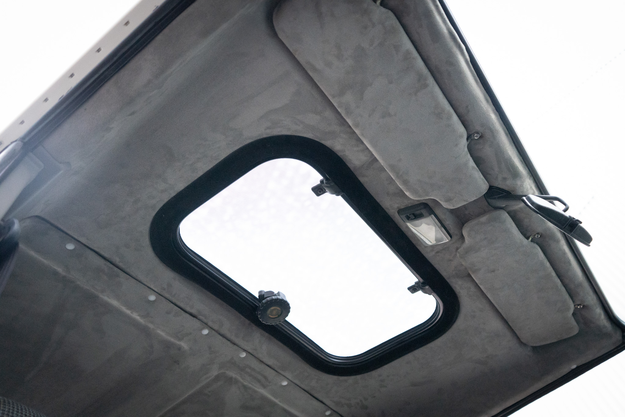 1996-land-rover-defender-110-300tdi-for-sale-samuel-43