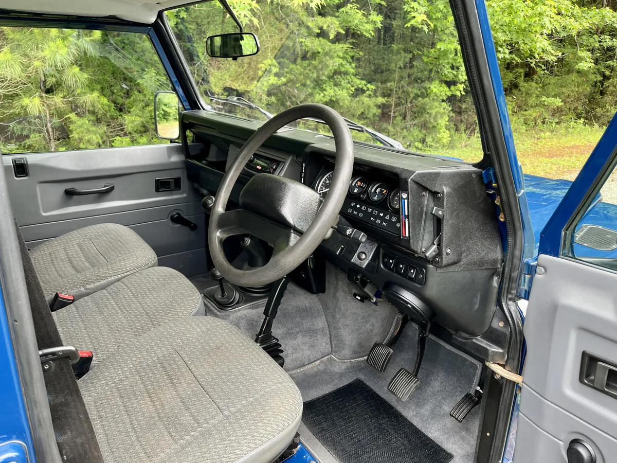 1998-land-rover-defender-for-sale-north-carolina-22