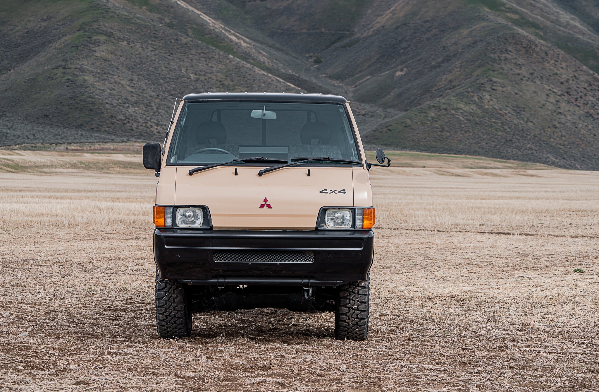 1998-mitsubishi-delica-l300-truck-for-sale-14