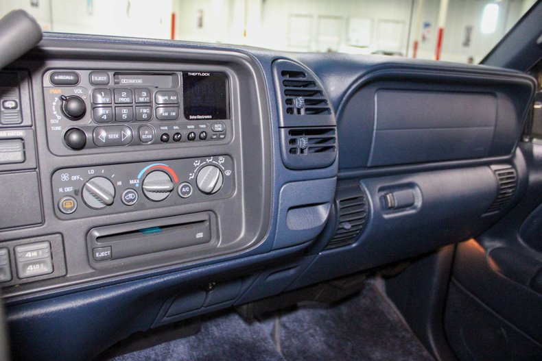 1999-chevrolet-tahoe-ls (10)