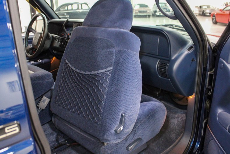 1999-chevrolet-tahoe-ls (29)