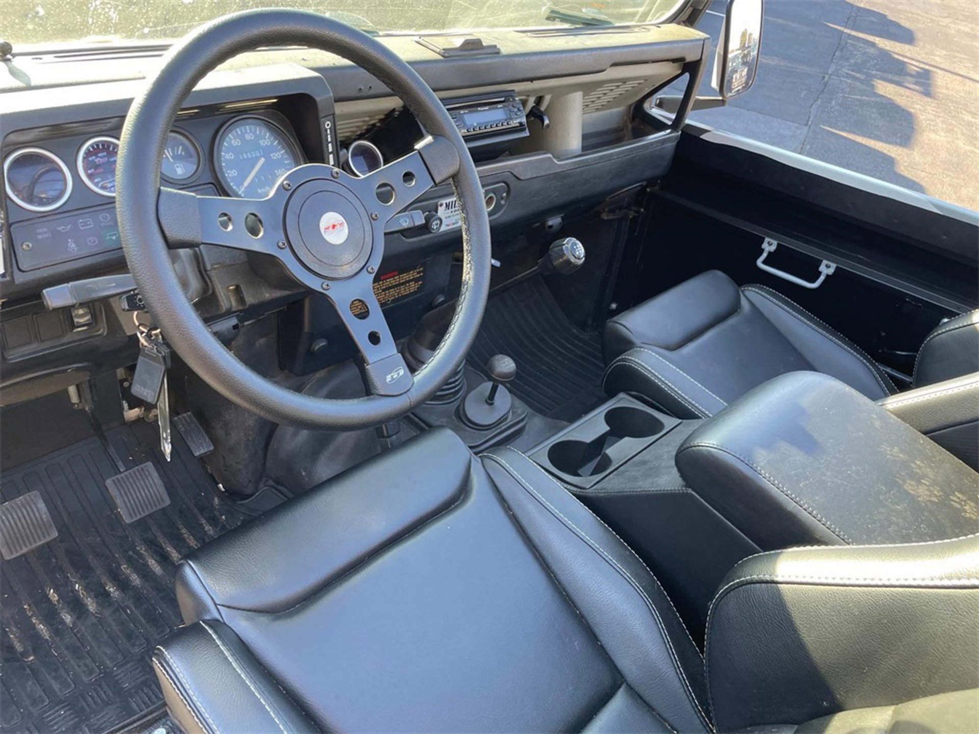 1999-land-rover-defender-110-4wd-for-sale-12