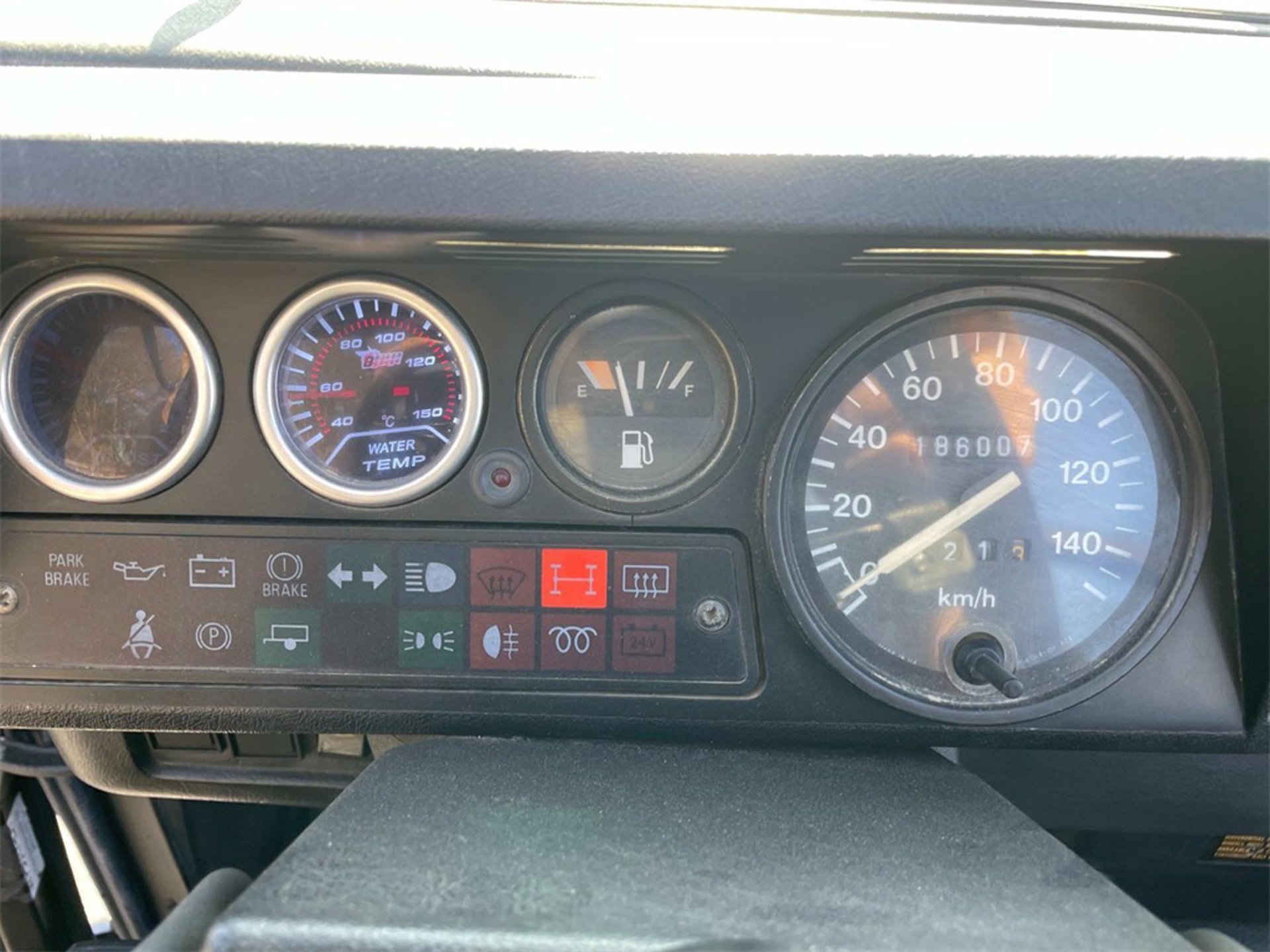 1999-land-rover-defender-110-4wd-for-sale-3