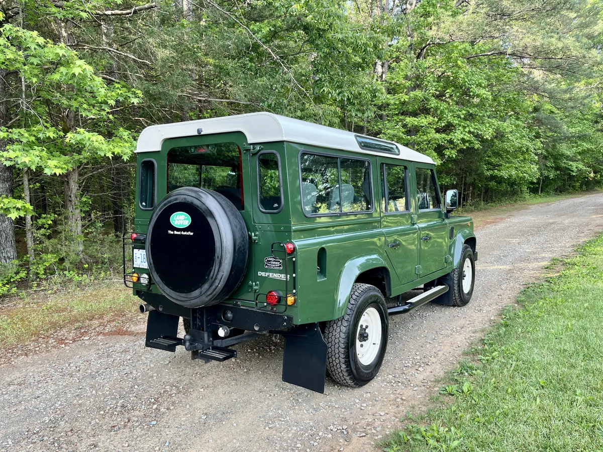 2000-land-rover-defender-110-for-sale-10