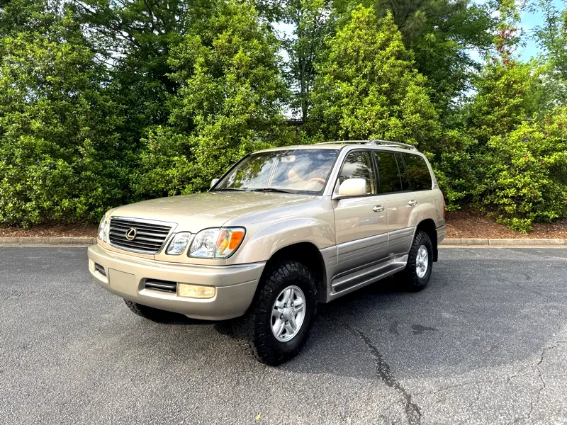 2000-lexus-lx-470-base-for-sale-01