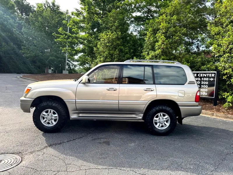2000-lexus-lx-470-base-for-sale-05
