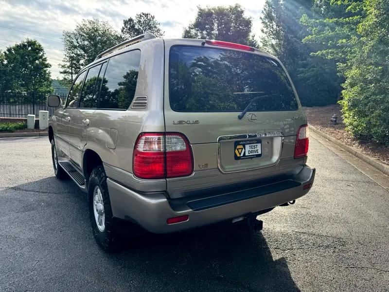 2000-lexus-lx-470-base-for-sale-07