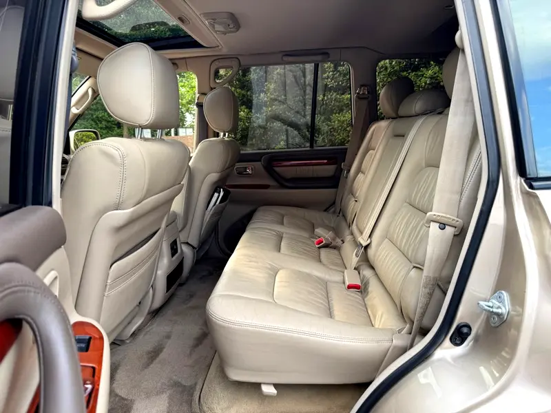 2000-lexus-lx-470-base-for-sale-25