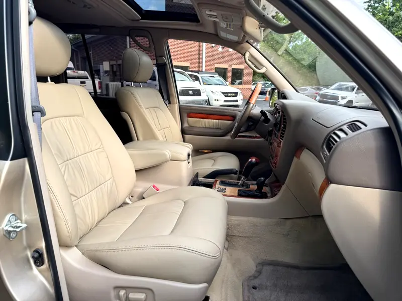 2000-lexus-lx-470-base-for-sale-29