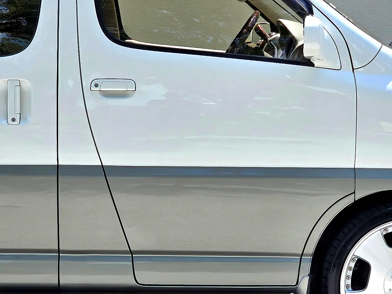 2000-toyota-granvia-for-sale-10