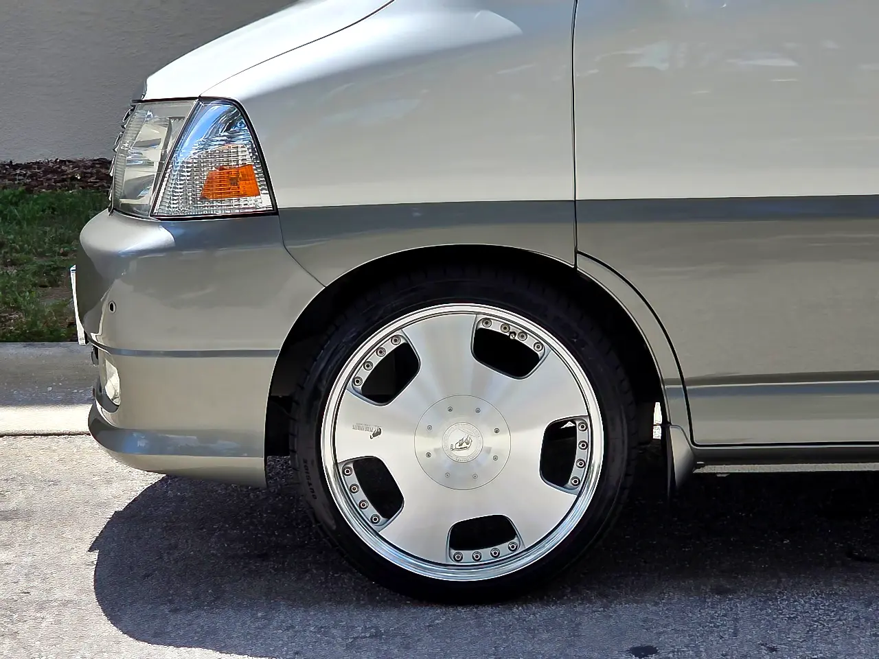 2000-toyota-granvia-for-sale-12