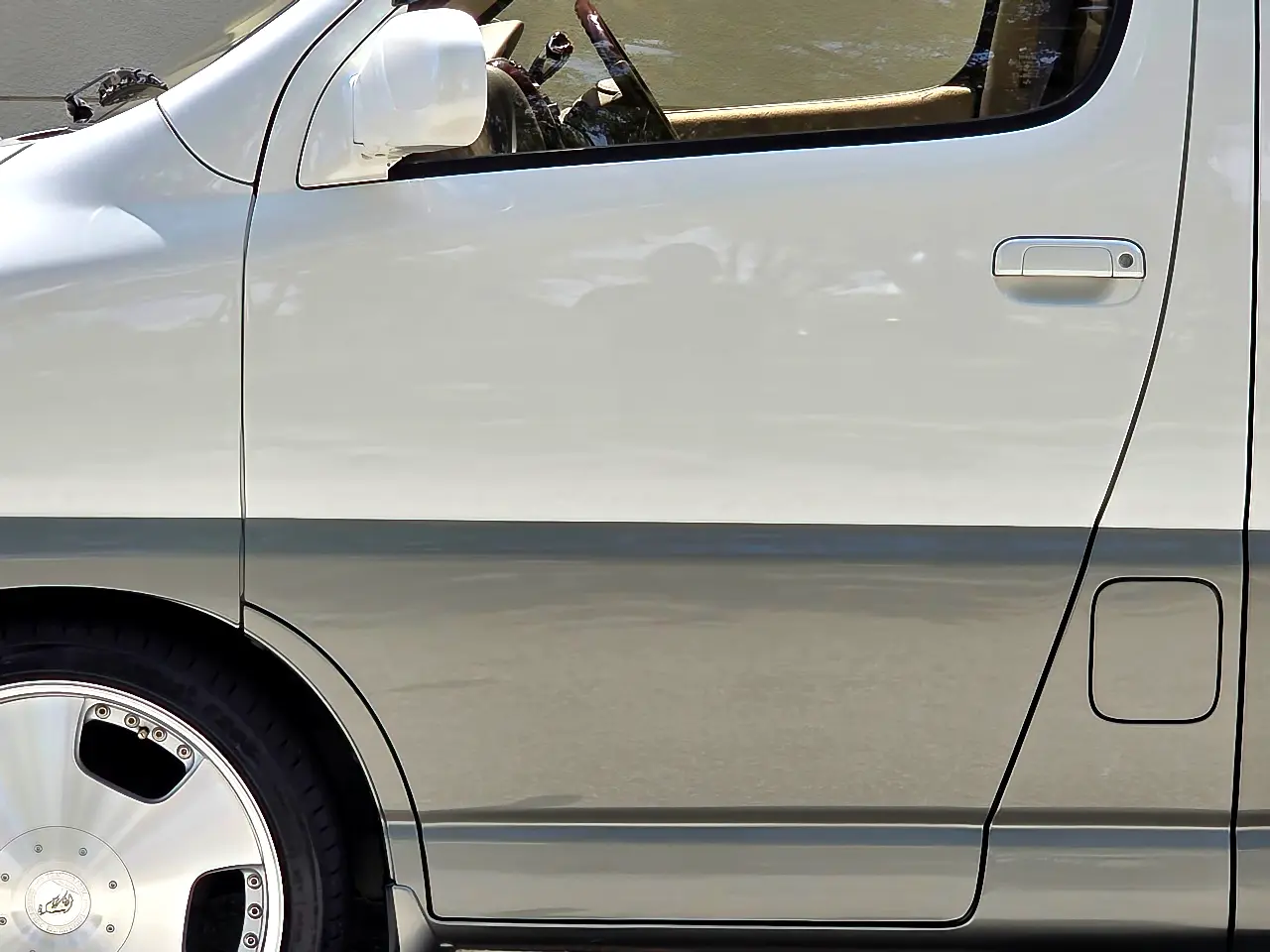 2000-toyota-granvia-for-sale-13