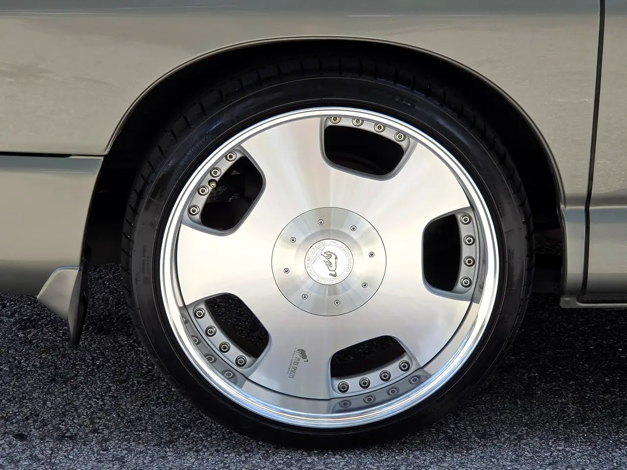 2000-toyota-granvia-for-sale-17