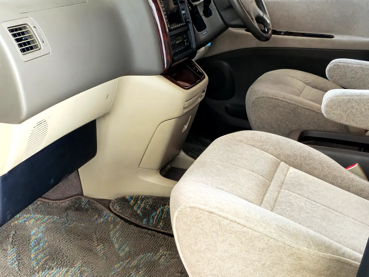 2000-toyota-granvia-for-sale-23