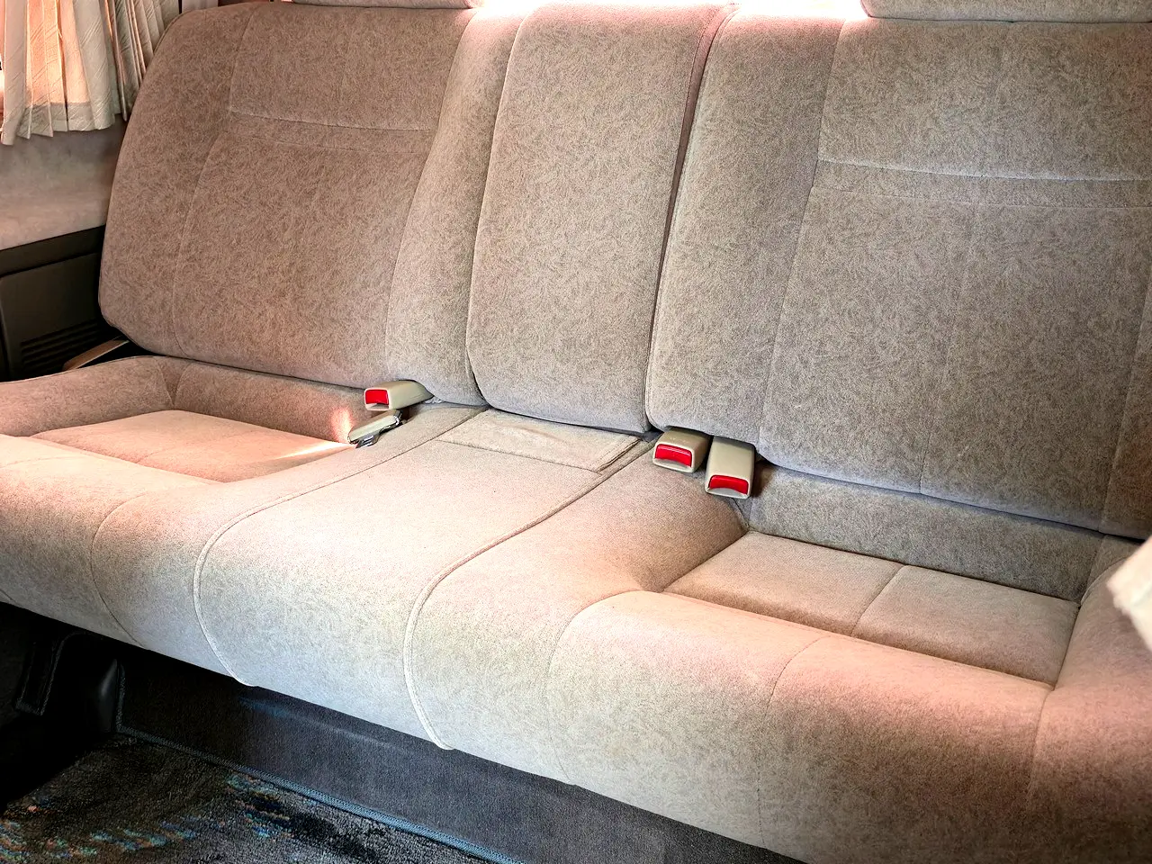 2000-toyota-granvia-for-sale-29