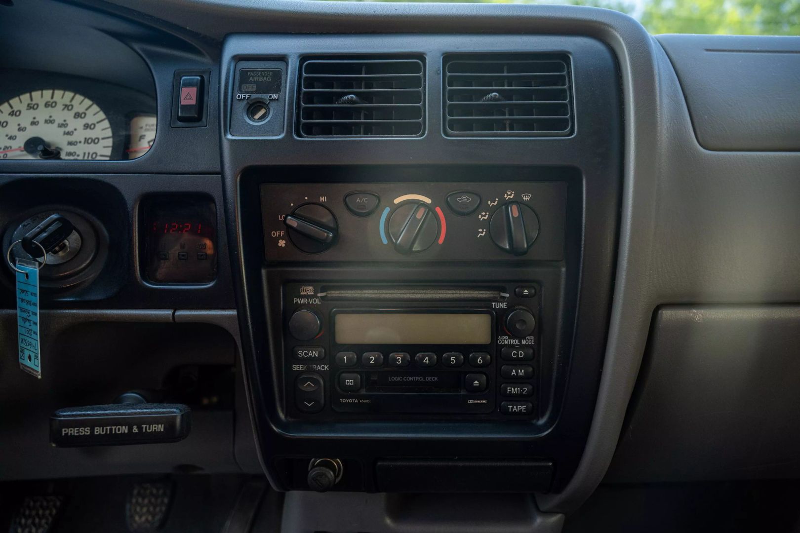 2001-toyota-tacoma-for-sale-14
