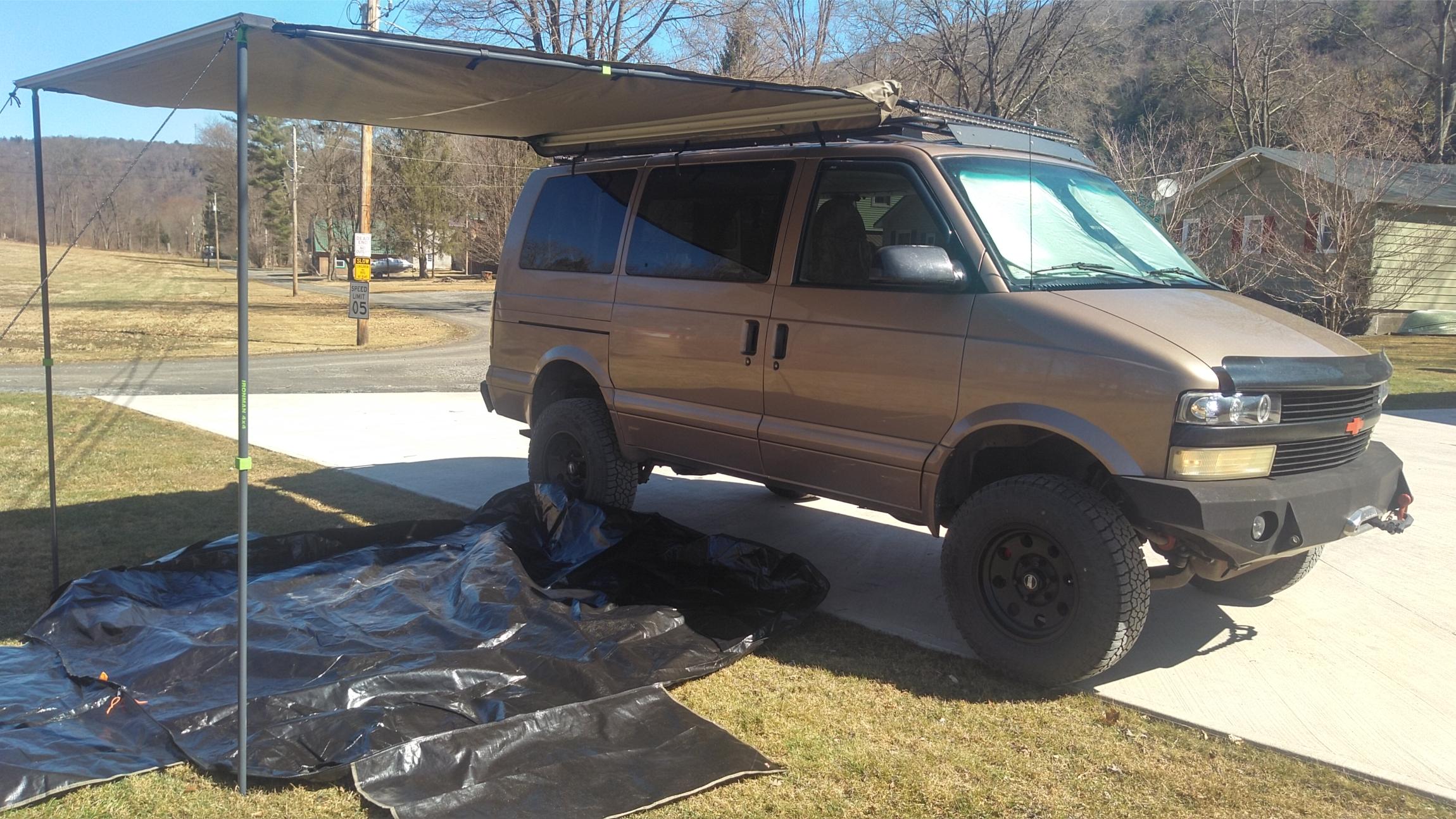 2003-chevy-astro-van-awd-camper-for-sale-07